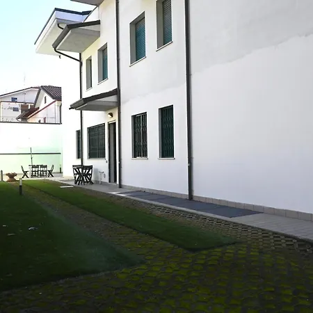 Rp04 - Cesenatico, Pentalocale Con Ampio Giardino Vicino Al Mare * Cesenatico