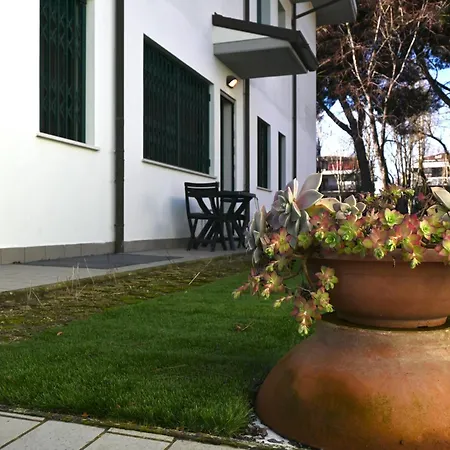 Rp04 - Cesenatico, Pentalocale Con Ampio Giardino Vicino Al Mare